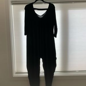 Harem jumpsuit, black stretchy.